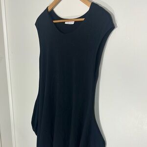 Bryn Walker Black‎ Sleeveless Top Tunic Cap Sleeve Asymmetric Hem Small